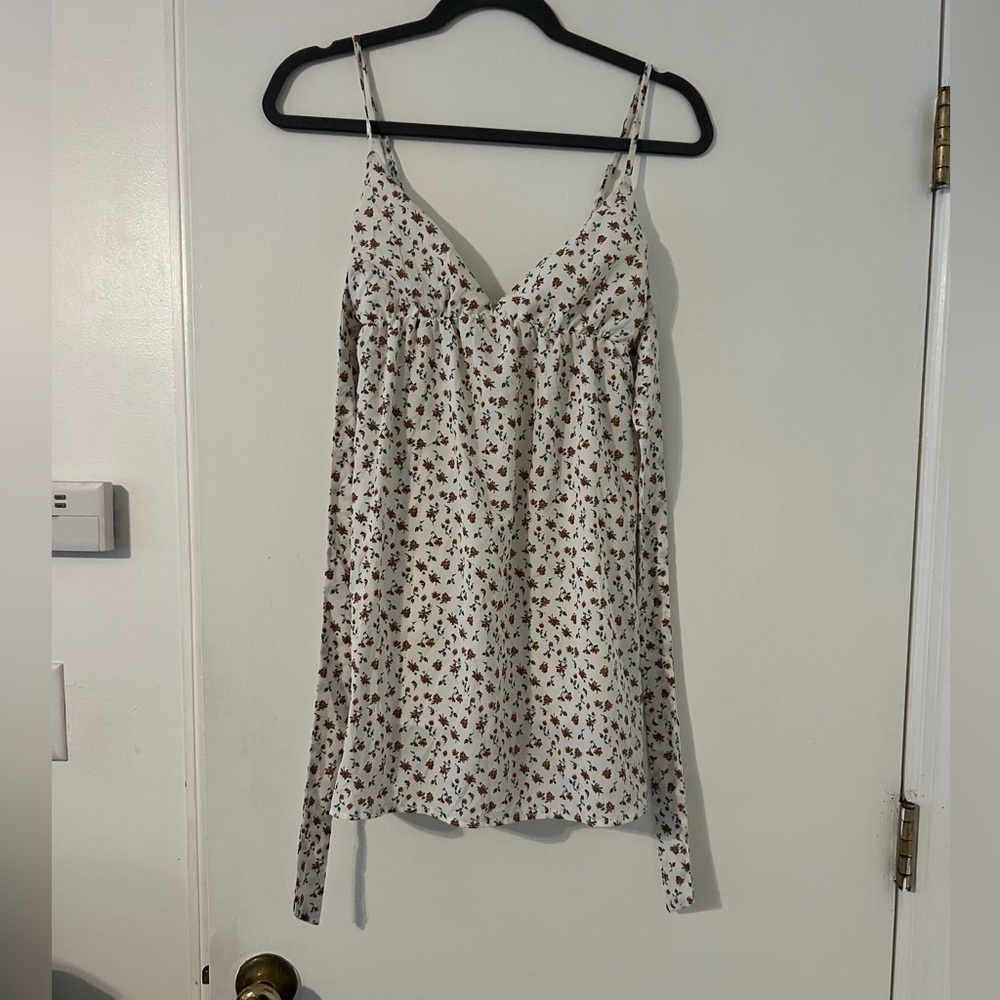 Princess Polly Floral Camisole in Cream and Brown size 0 (SKU K113)